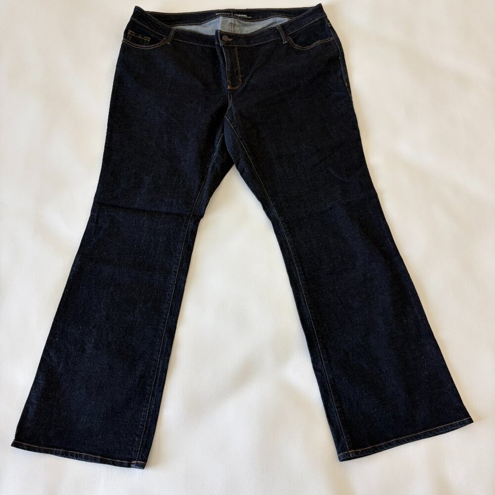 OLD NAVY Jean Womens Plus 22 x 32 Long Blue Dark Wash Boot Cut Stretch Denim